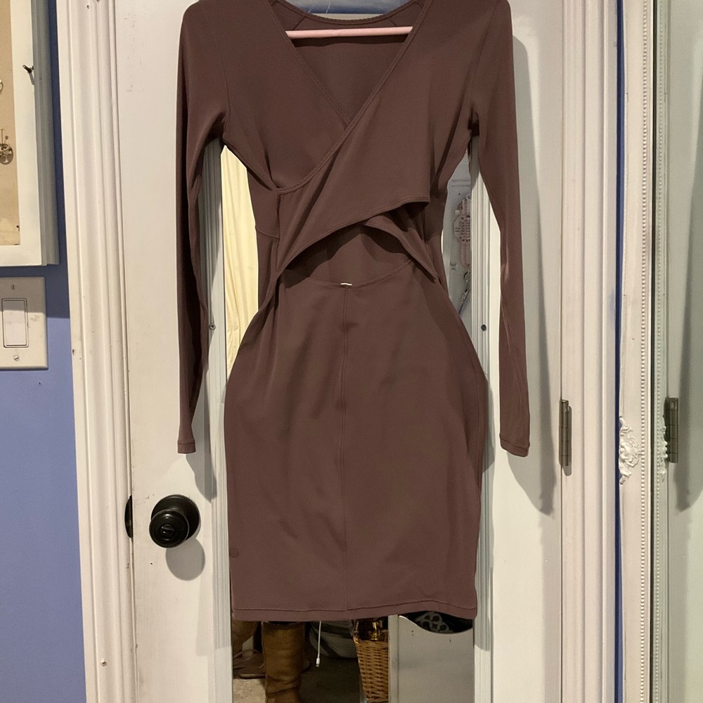 Lululemon Athletica Long Sleeve Dress in Mauve